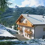 Garni Civetta Hotel 3*