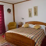 Garni Civetta