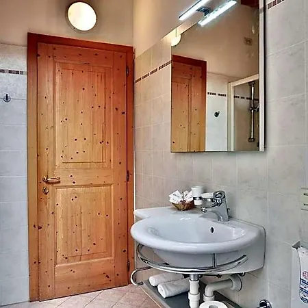 Garni Civetta