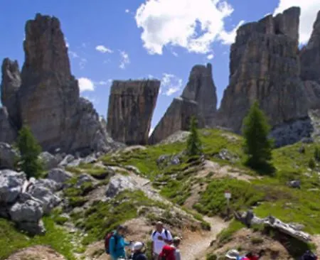 Garni Civetta 3*